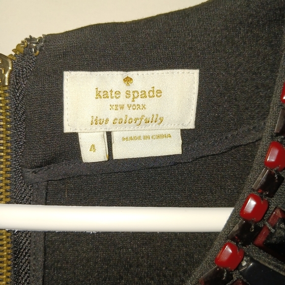 Black blouse - Picture 3 of 3